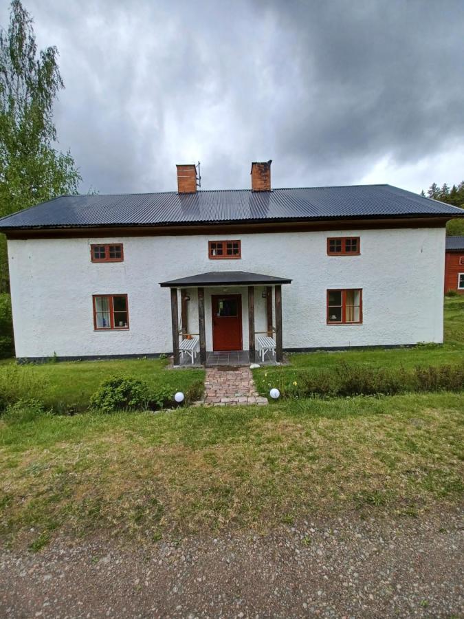 Гостевой дом Kopparhyttan1 Вальдемарсвик Экстерьер фото